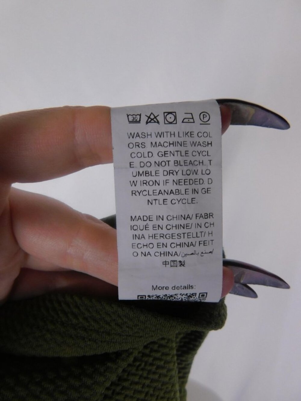 Olive Green Ribbed Cropped Tank Top XS Stretchy & Fitted Design - Picture 3 of 9
